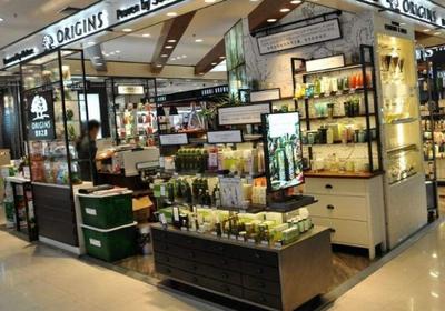 商場一樓為何總被化妝品“占領”？揭秘背后隱藏的商業密碼